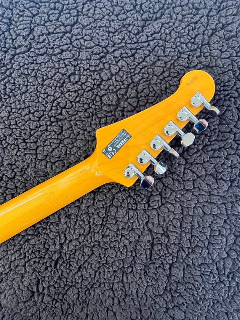 YAMAHA PACIFICA 612VⅡFM トランスルーセントブラック