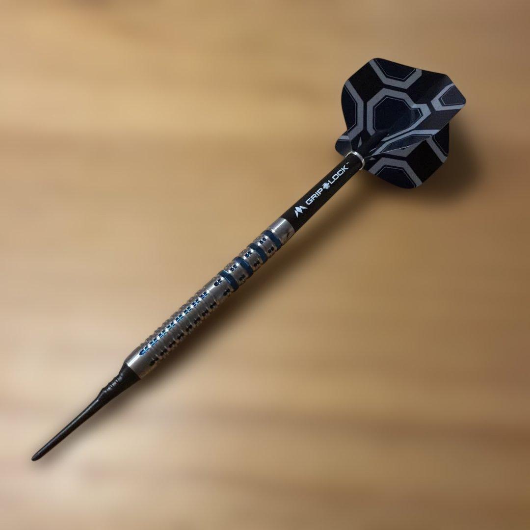 ダーツセット コンパクトケース付き