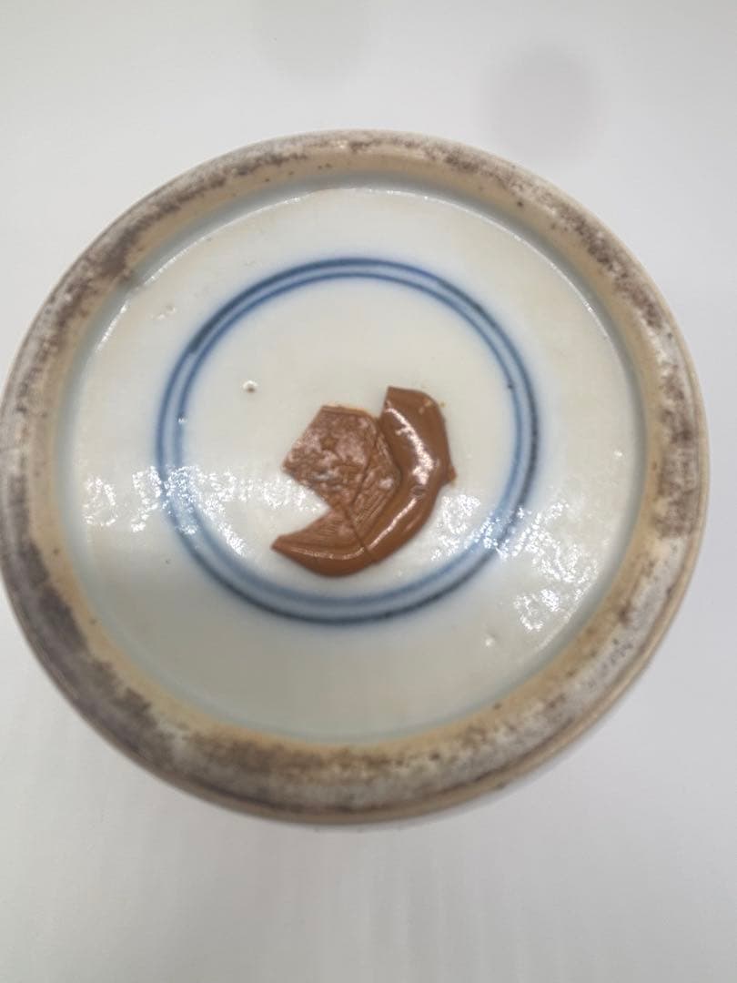 青白磁 花鳥模様 壺 高さ約15cm（清末年）