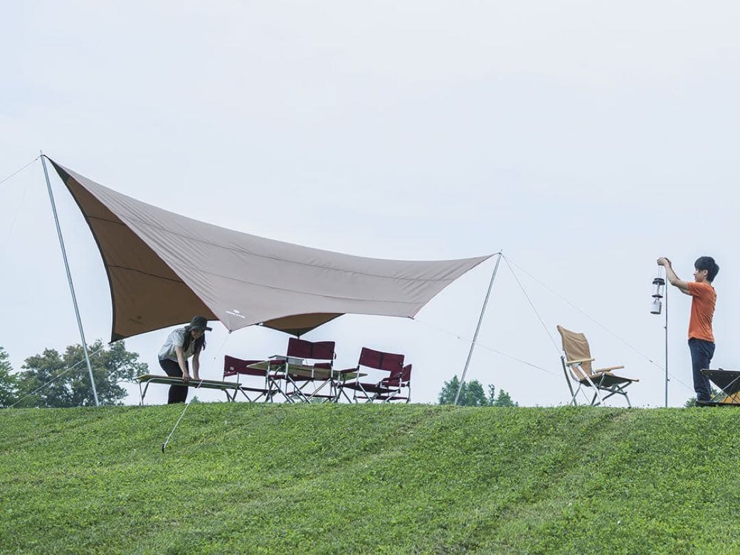 【美品】 peak HDタープシールドヘキサL + ソリッドステーク