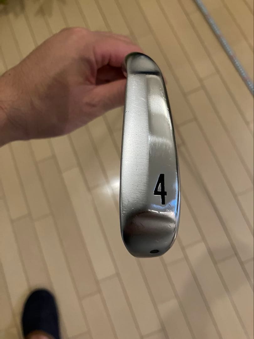 スリクソン ZX4 Mk II 4番アイアン カーボンシャフト