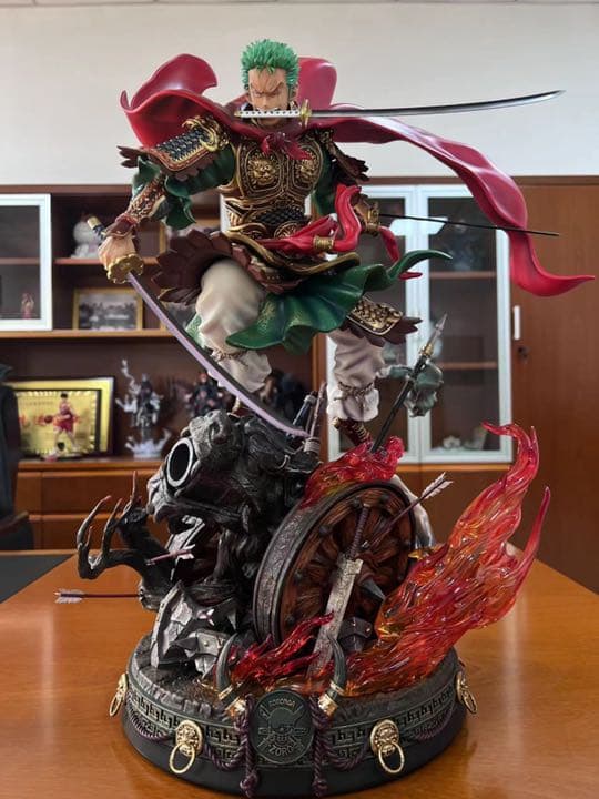 ワンピース　バンダイ授権中国製正規品 中国風ゾロ　スタチュー