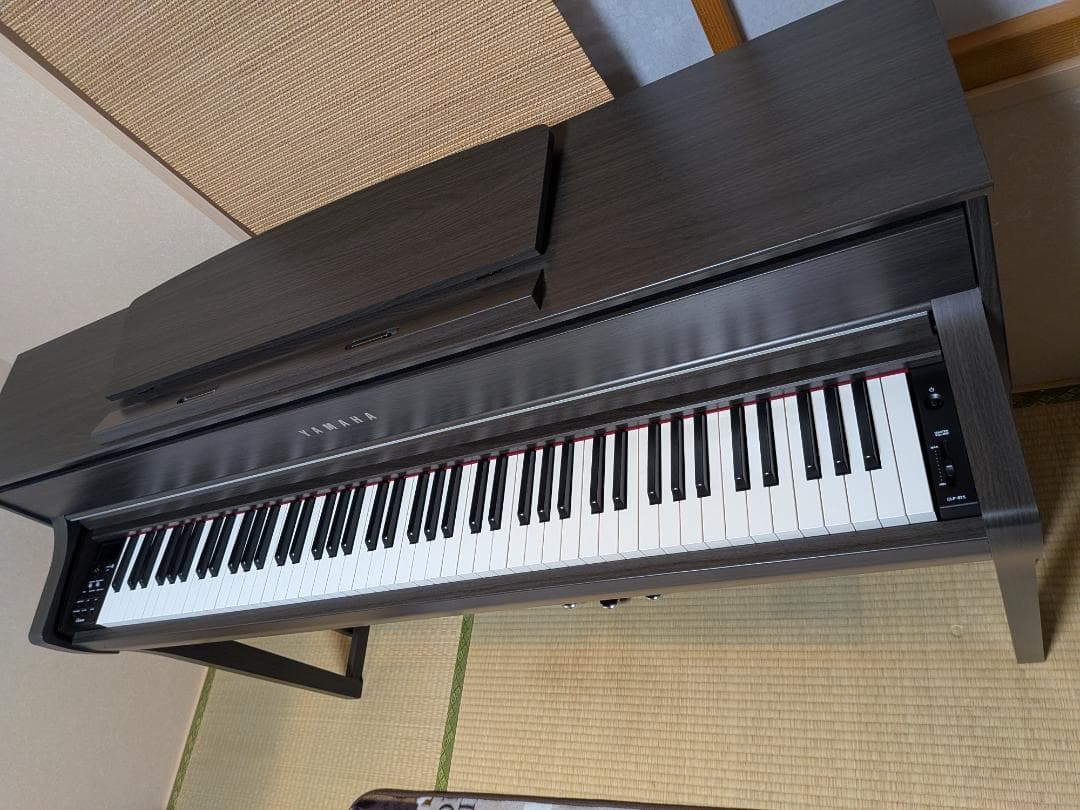 YAMAHA クラビノーバ CLP-675DW 上位モデル 送料込み