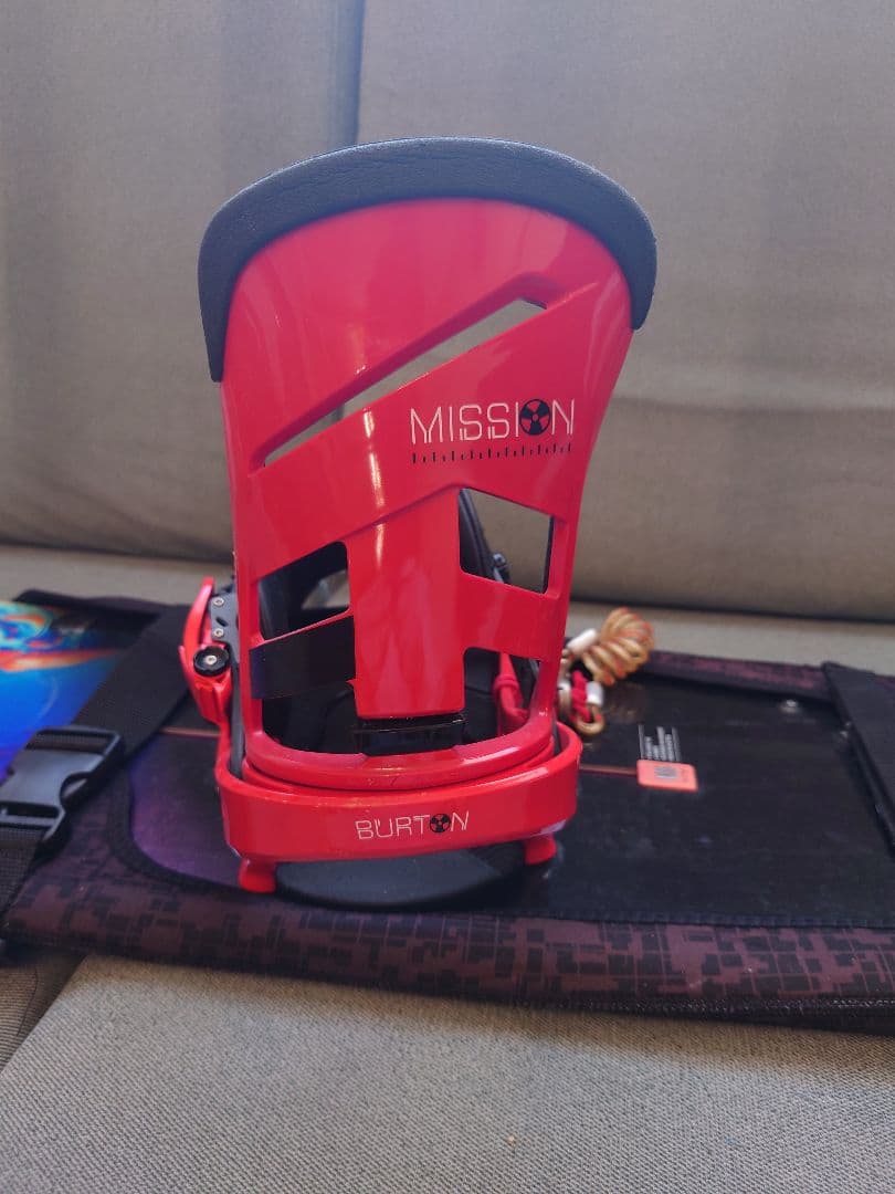 BURTON mission Sサイズ