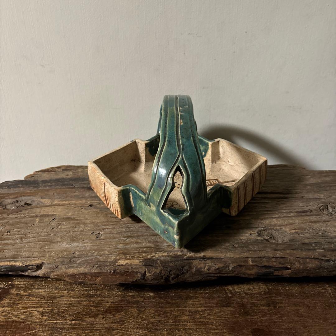 時代　織部松皮菱形手鉢　手付菓子鉢　懐石　瀬戸　志野　古美術　茶道具　検:李朝