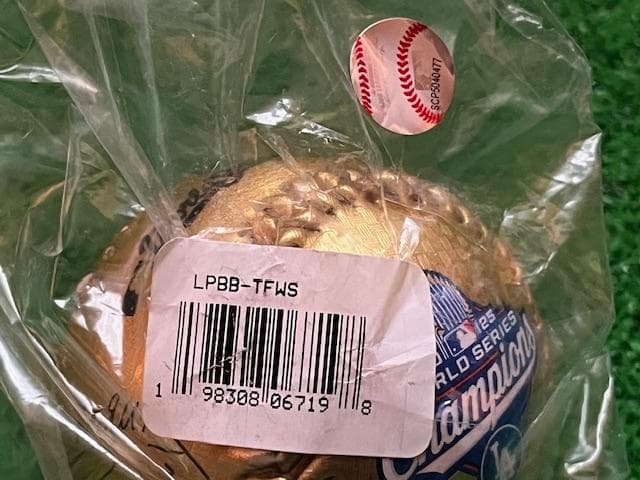 大谷翔平2025限定WSチャンピオン記念サイン入GOLDボールローリング社製