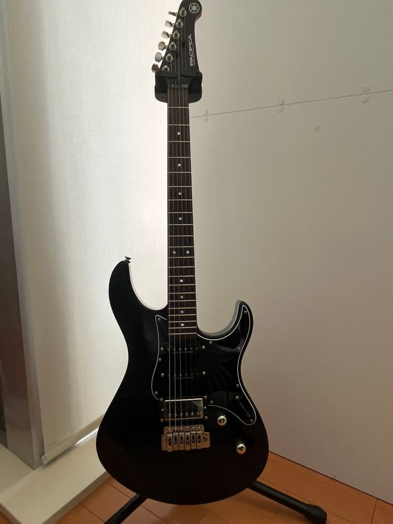 【チューナー、ストラップ付き】 Yamaha PACIFICA 612 TBL