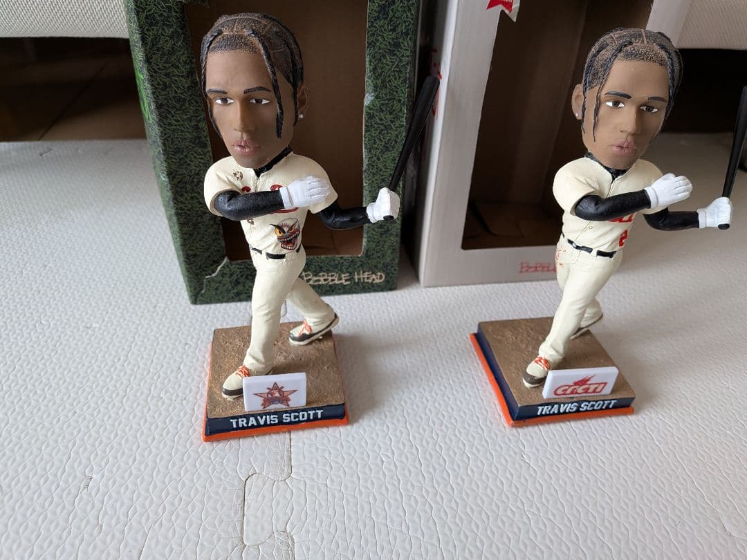 トラビス スコット ボブルヘッド　カクタスジャック　アストロズ　2セット