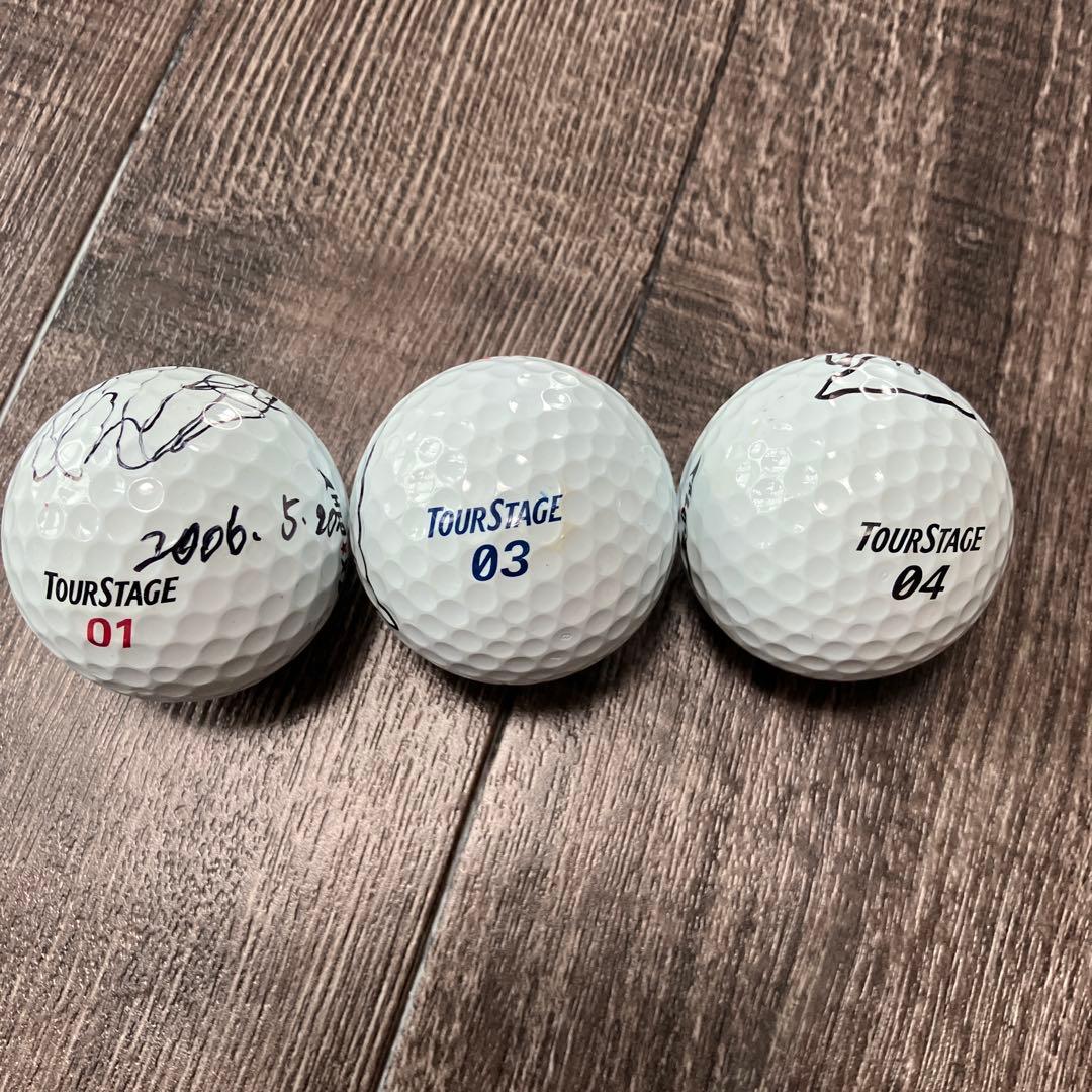 辻村明須香　サインゴルフボール