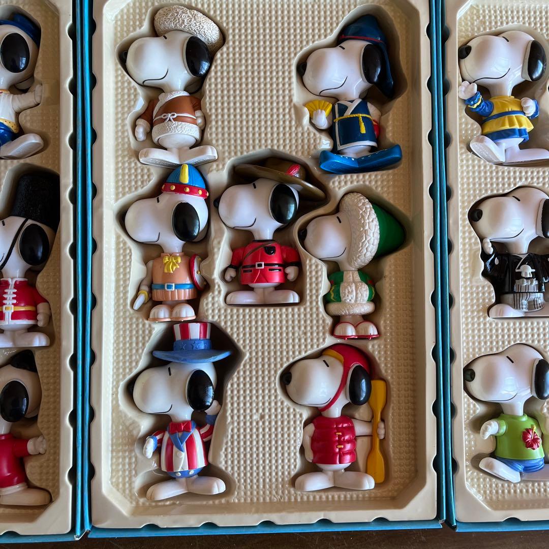 スヌーピー ハッピーセット1.2 フィギュアワールドツアーコレクション