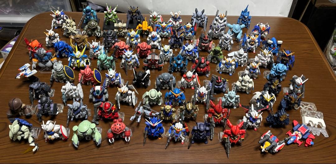 値下げ中！　FW ガンダムコンバージ　約90体セット