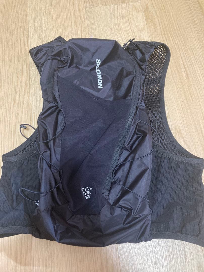 新品タグ付き　Lサイズ サロモン ACTIVE SKIN 12 フラスクなし