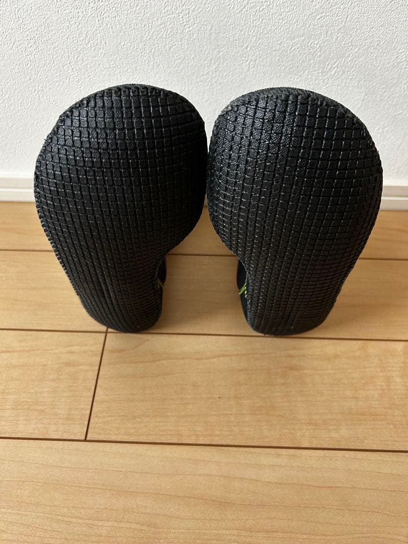 サーフブーツ サーフグローブ