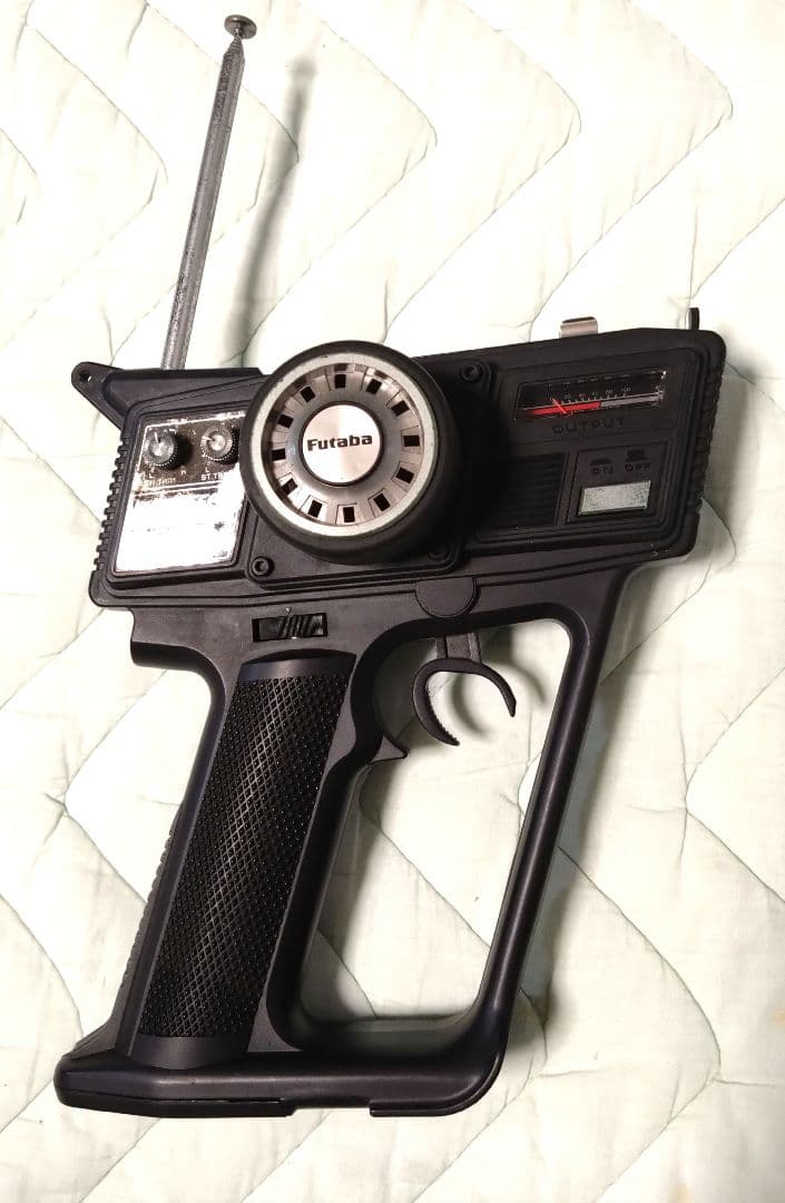 京商フェラーリ　FERRARI 642/F1-91 1/8 エンジンRC