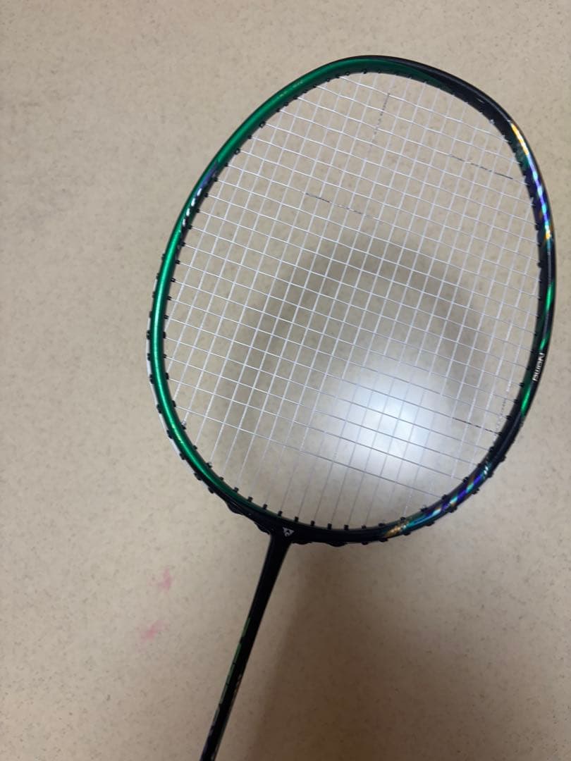 lcwヨネックスアストロクス99 リーチョンウェイモデルのバドミントンのラケット