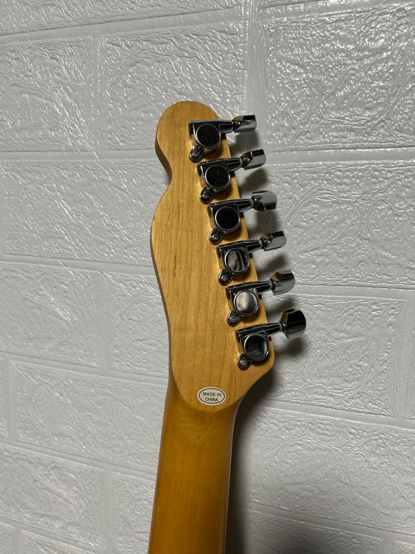 年内発送可　Telecasterタイプ（汎用ギターケース付き）