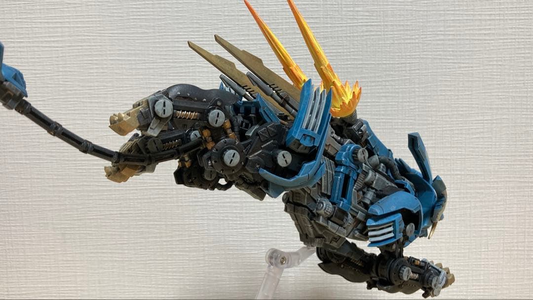 ブレードライガー完成品　ゾイド zoids ZOIDS リアライズモデル