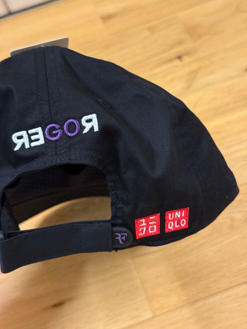 【新品】 ロジャーフェデラー 引退記念RFロゴ キャップ ユニクロ 黒