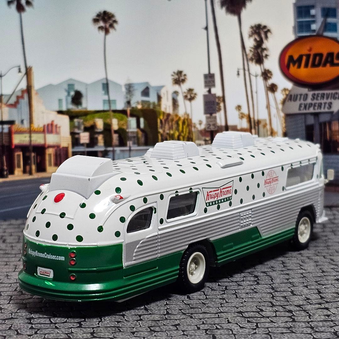 クリスピークリームドーナツ　ダイキャスト カー　スターライナー　バス　ミニカー