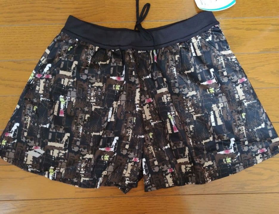 2点セット② バボラ シャツ 、ショートパンツ セットアップ レディーステニスウ