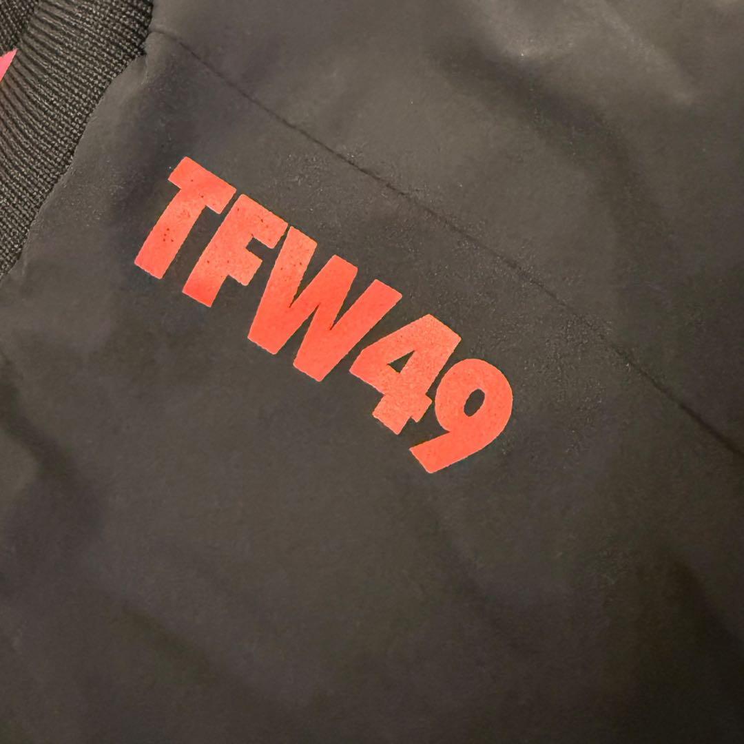 TFW49 REVERSIBLE FLEECE PULLOVER サイズXL