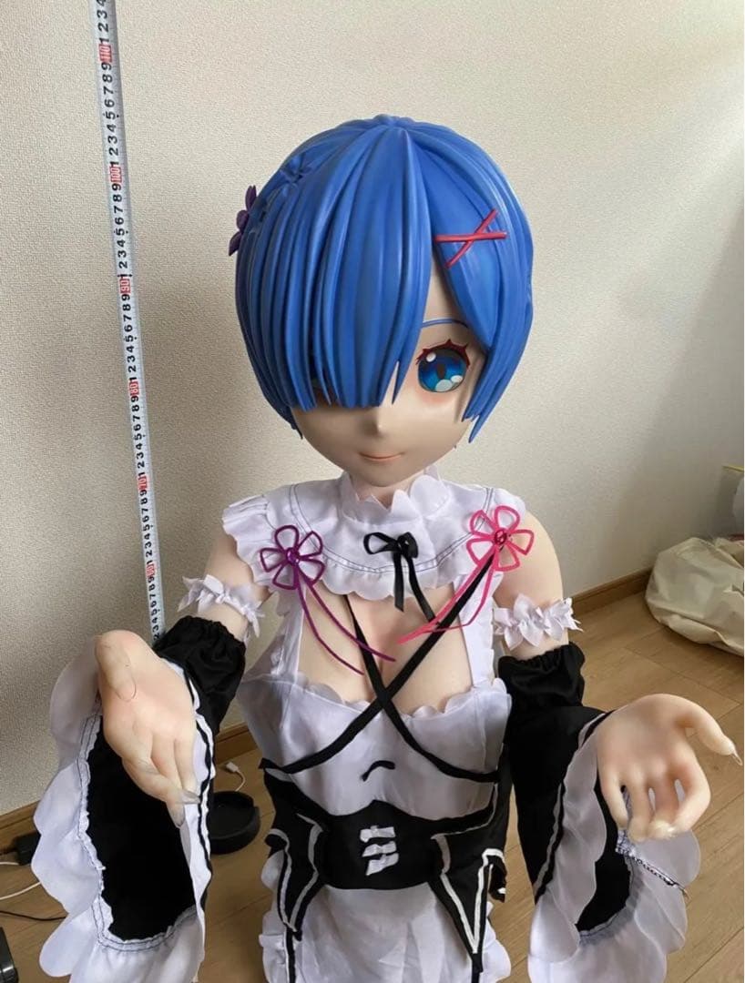 Re:ゼロから始める異世界生活　レム 1/1 胸像フィギュア110cm高さ