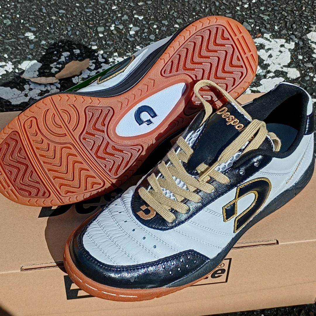 Desporte フットサルシューズ ホワイト/ブラック/ゴールド