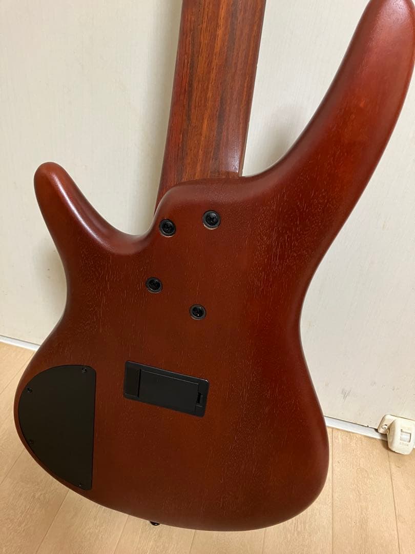 【ほぼ新品】Ibanez / SR505E-BM アイバニーズ 5弦ベース