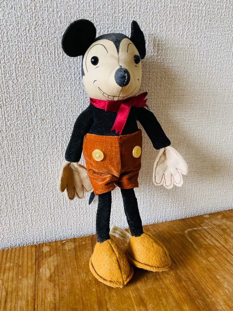 ミッキーマウス ぬいぐるみ