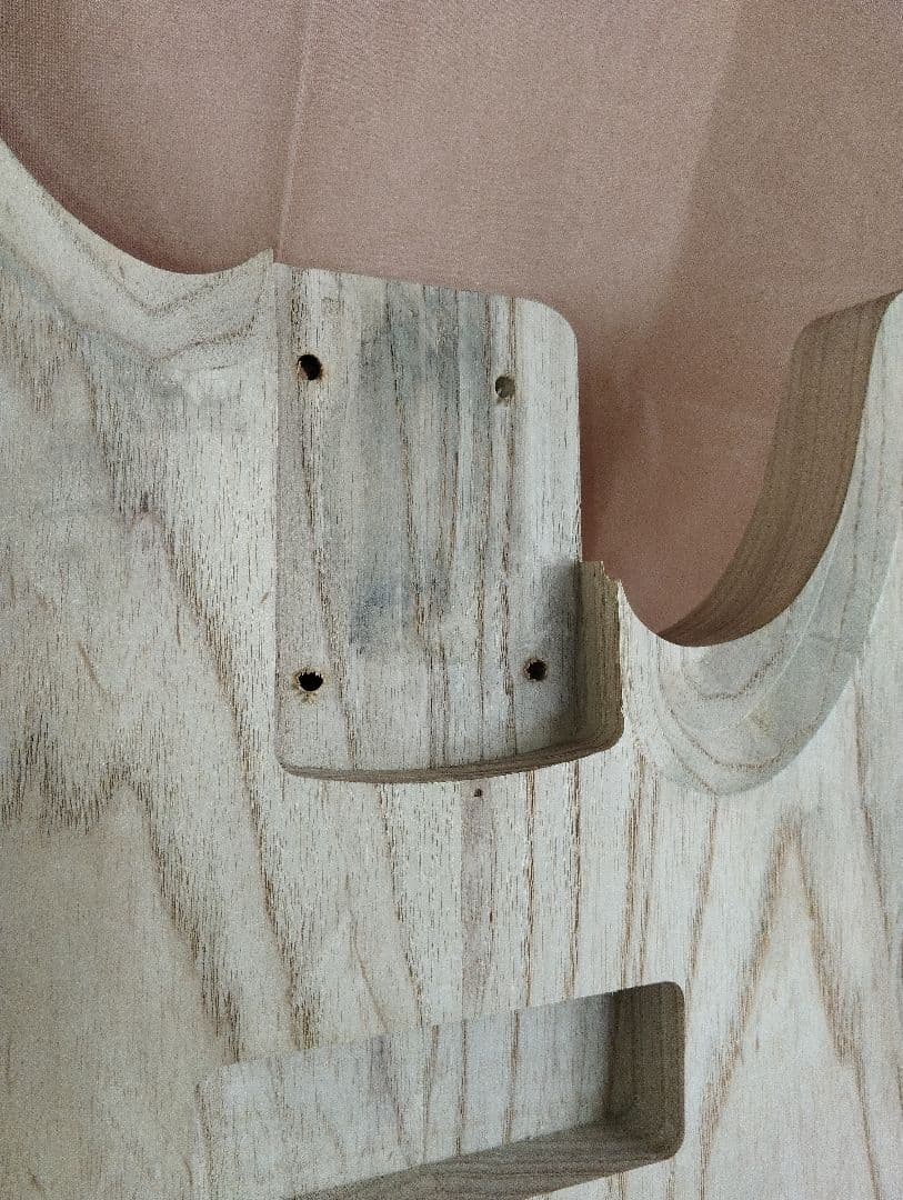 ② AKAI アカイ 赤井電機 エレキギター ボディ