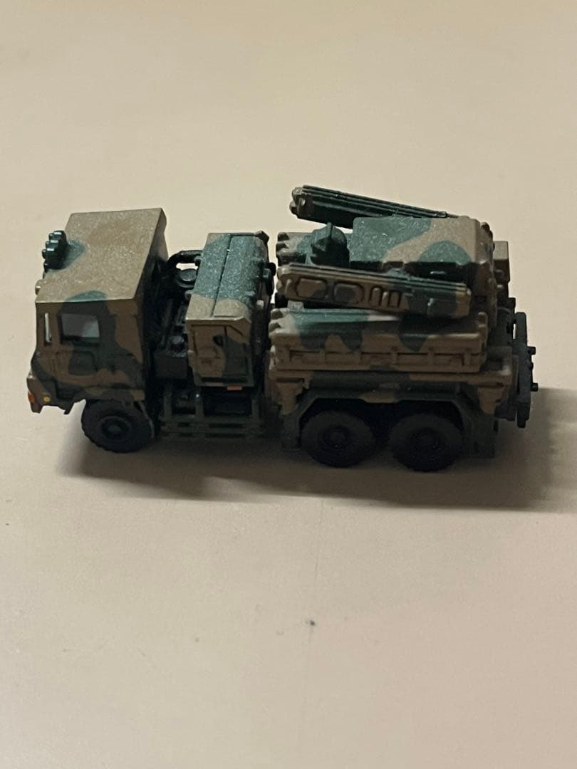 1/144 陸上自衛隊　81式短SAM発射機
