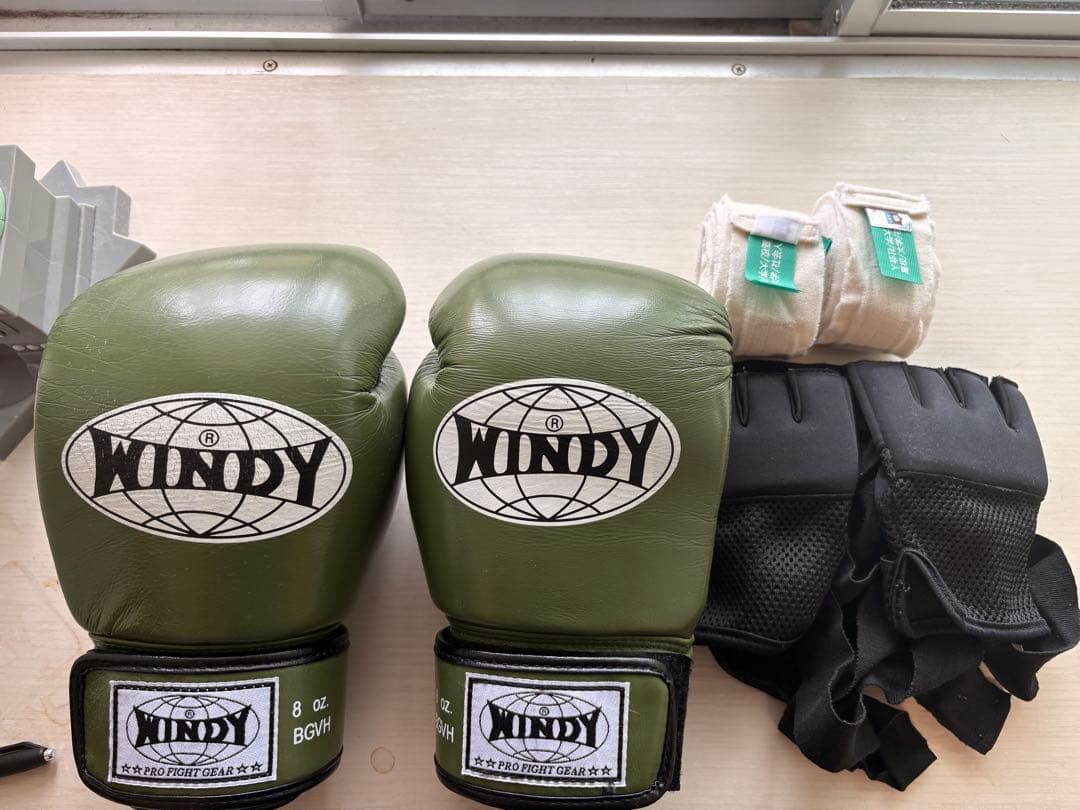 WINDY ボクシンググローブ 8oz オリーブグリーン
