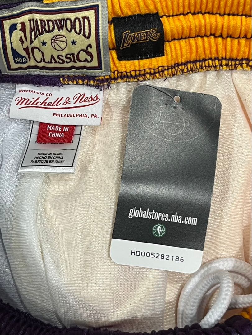 mitchell&ness Lakers バスケットショーツ Sサイズ
