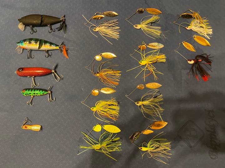 値下げしました！バス釣り用ハードルアー80個以上！ルアーボックス丸ごと