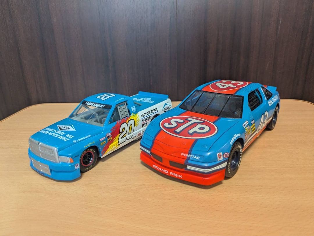 ナスカー 2台セット