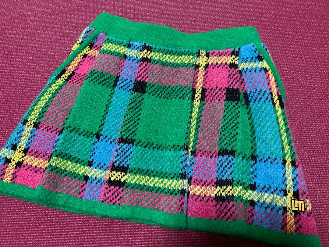 ニコ☆ラウドマウス☆グリーン チェック柄 セーター・スカート