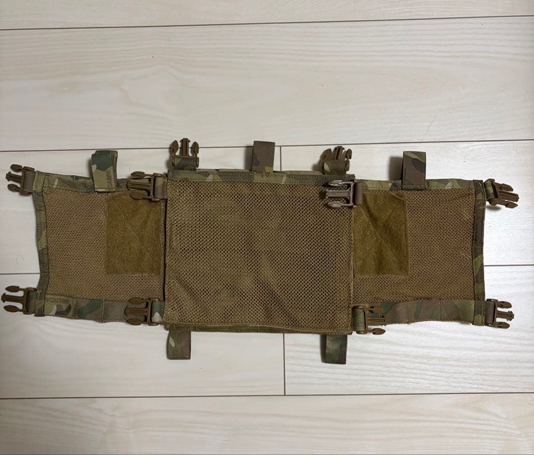 みらい装備工房　パネル　マルチカム