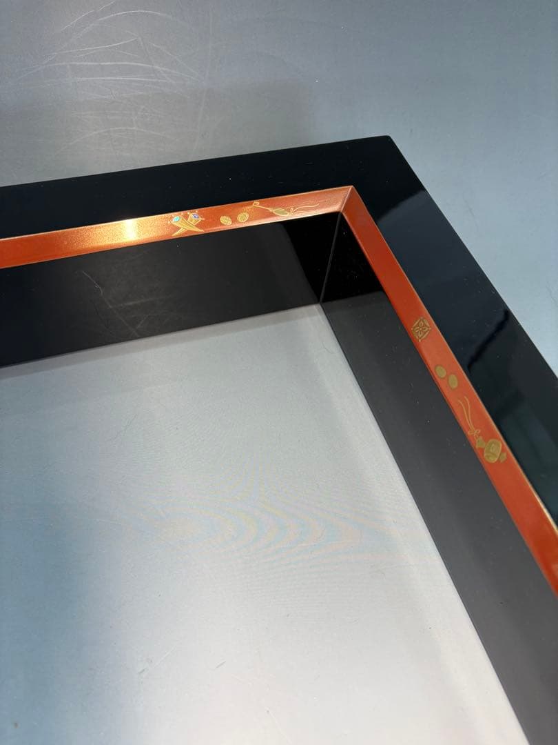 【中古品】一兆造　宝づくし炉縁（共箱）