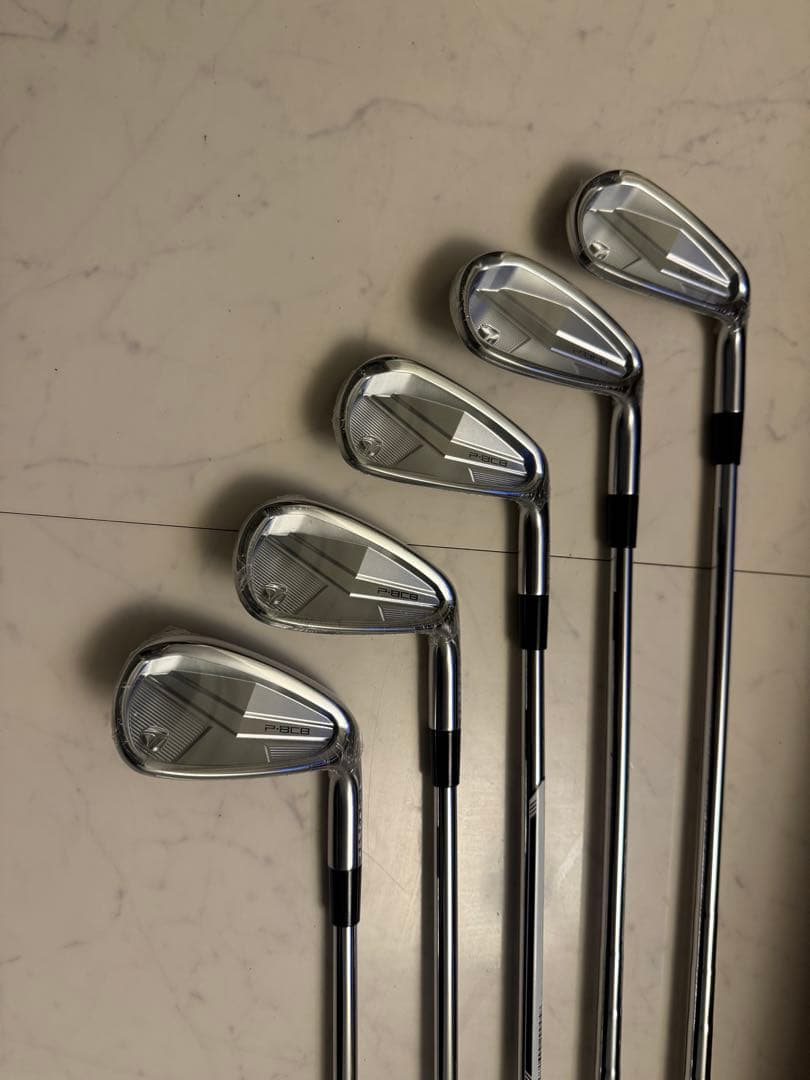 【新品】TaylorMadeP8CB 6〜P ５本セット