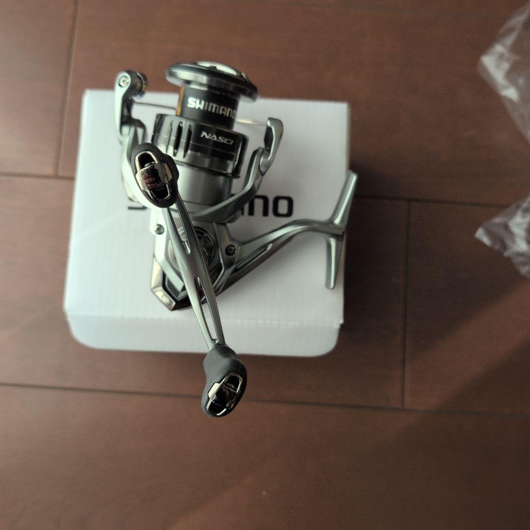 SHIMANO NASCI スピニングリール シルバー