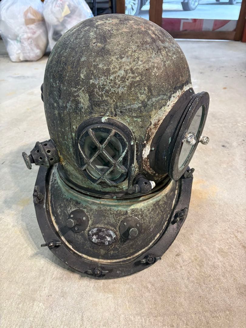 潜水ヘルメット　レトロ　アンティーク