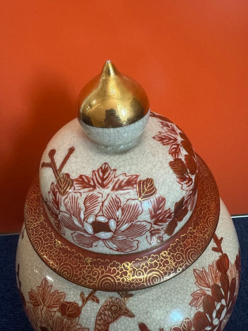 1863 薩摩焼　九十字壺　金継ぎ　赤絵金彩　孔雀牡丹　沈香壷　高40cm時代物