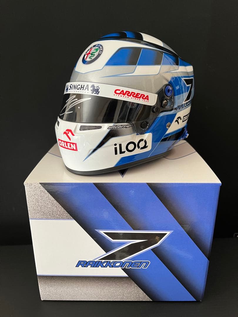 【直筆サイン入り】アルファロメオ ザウバー F1 ライコネン 1/2ヘルメット