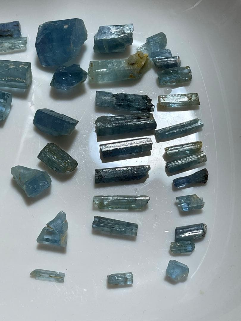 天然アクアマリン　ベトナム産　313.85 ct