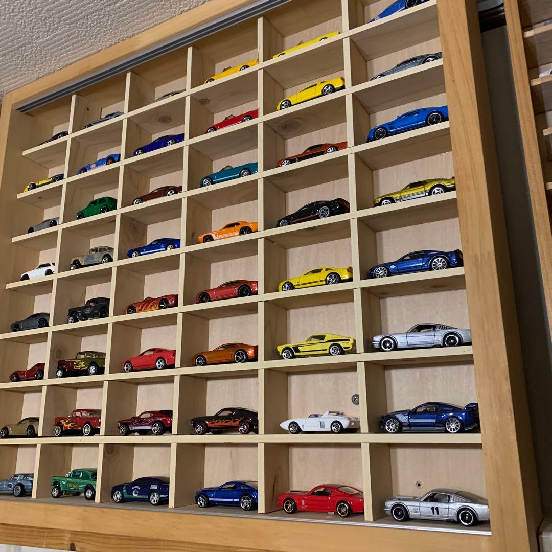 ホットウィール、トミカ ディスプレイケース（車48台付き）