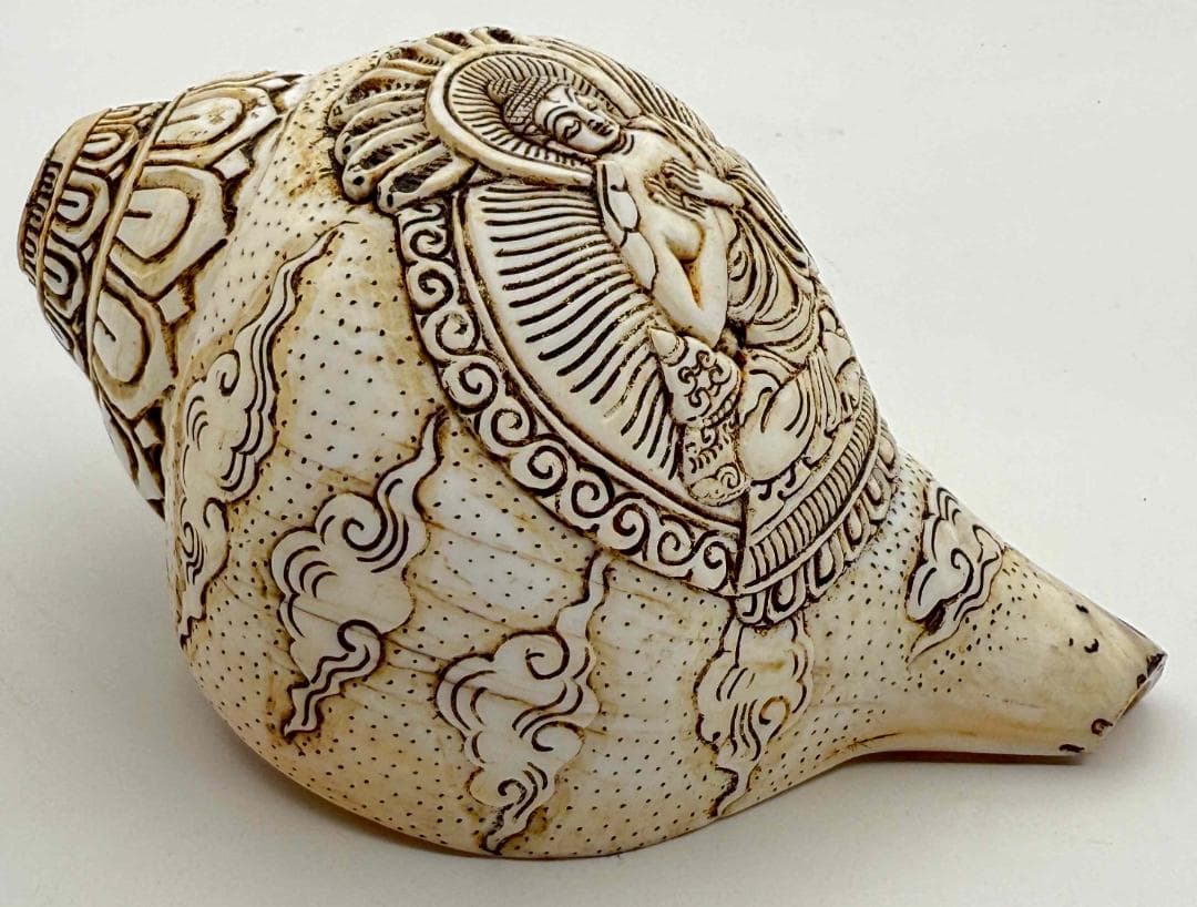 ◆チベット密教法具　法螺貝（シャンカ）・ナーガールジュナ（龍樹)