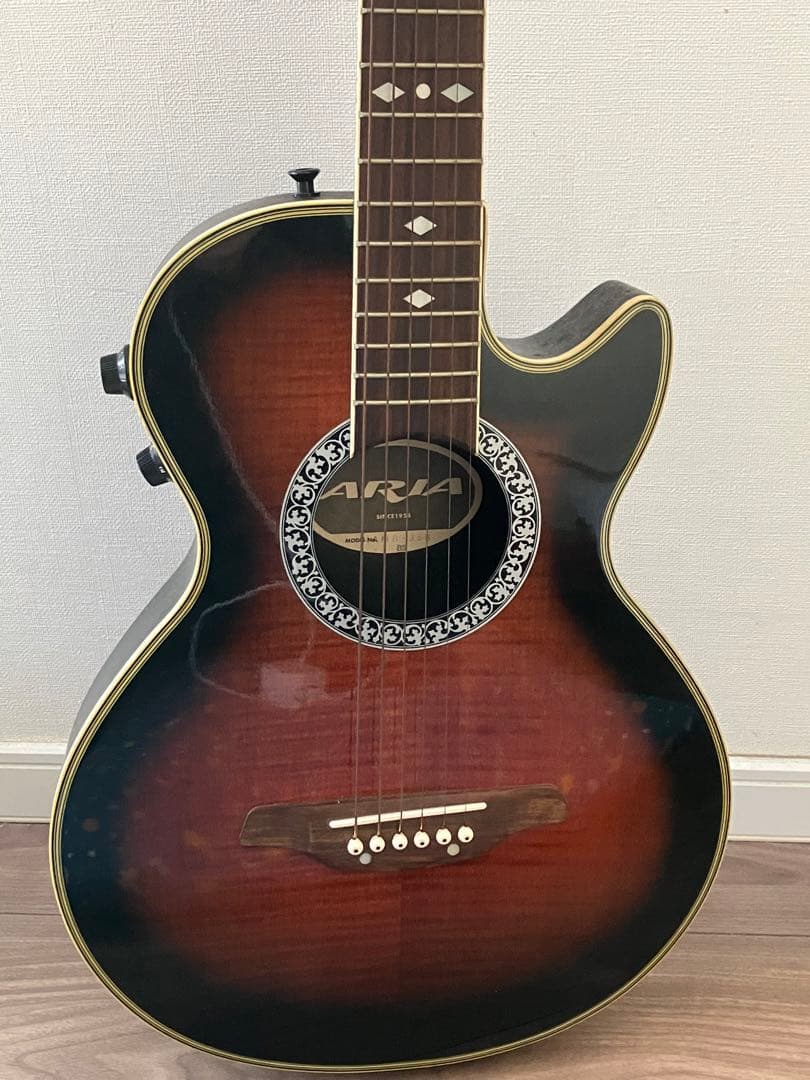 ARJA アコースティックギター