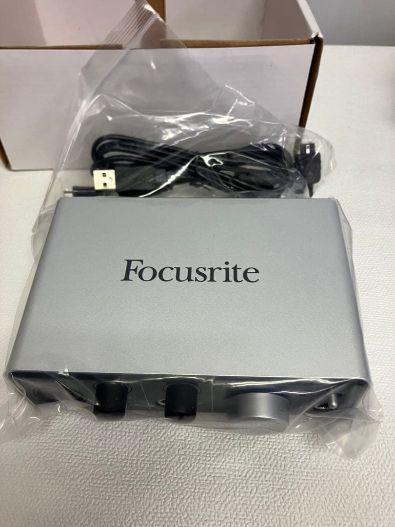 【美品】Focusrite iTrack Solo