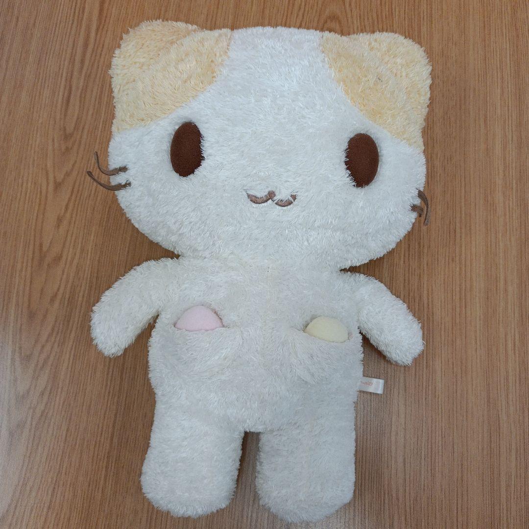 レア/希少　サンリオ　マシュマロみたいなふわふわにゃんこ　ぬいぐるみ　平成レトロ