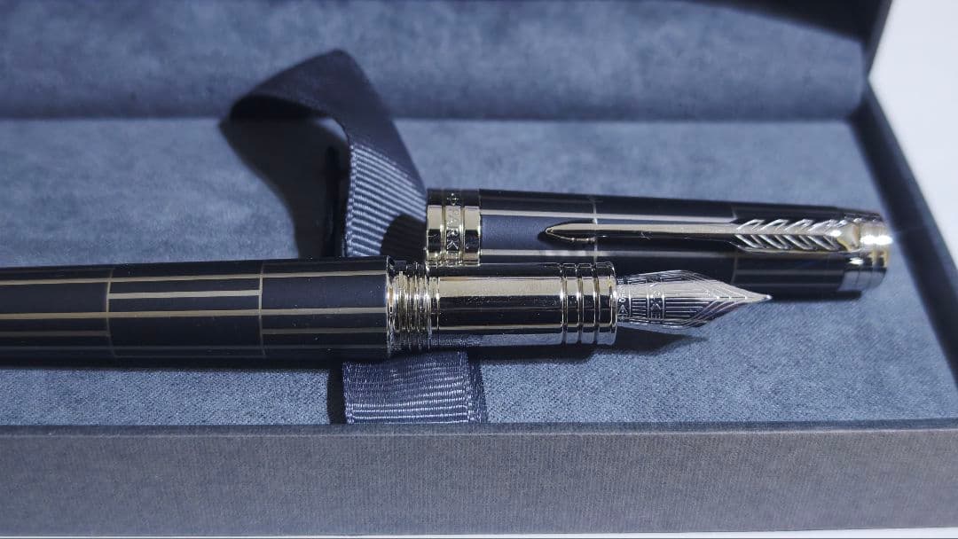 万年筆　Parker パーカー　プリミエ　ブラックシズレCT F